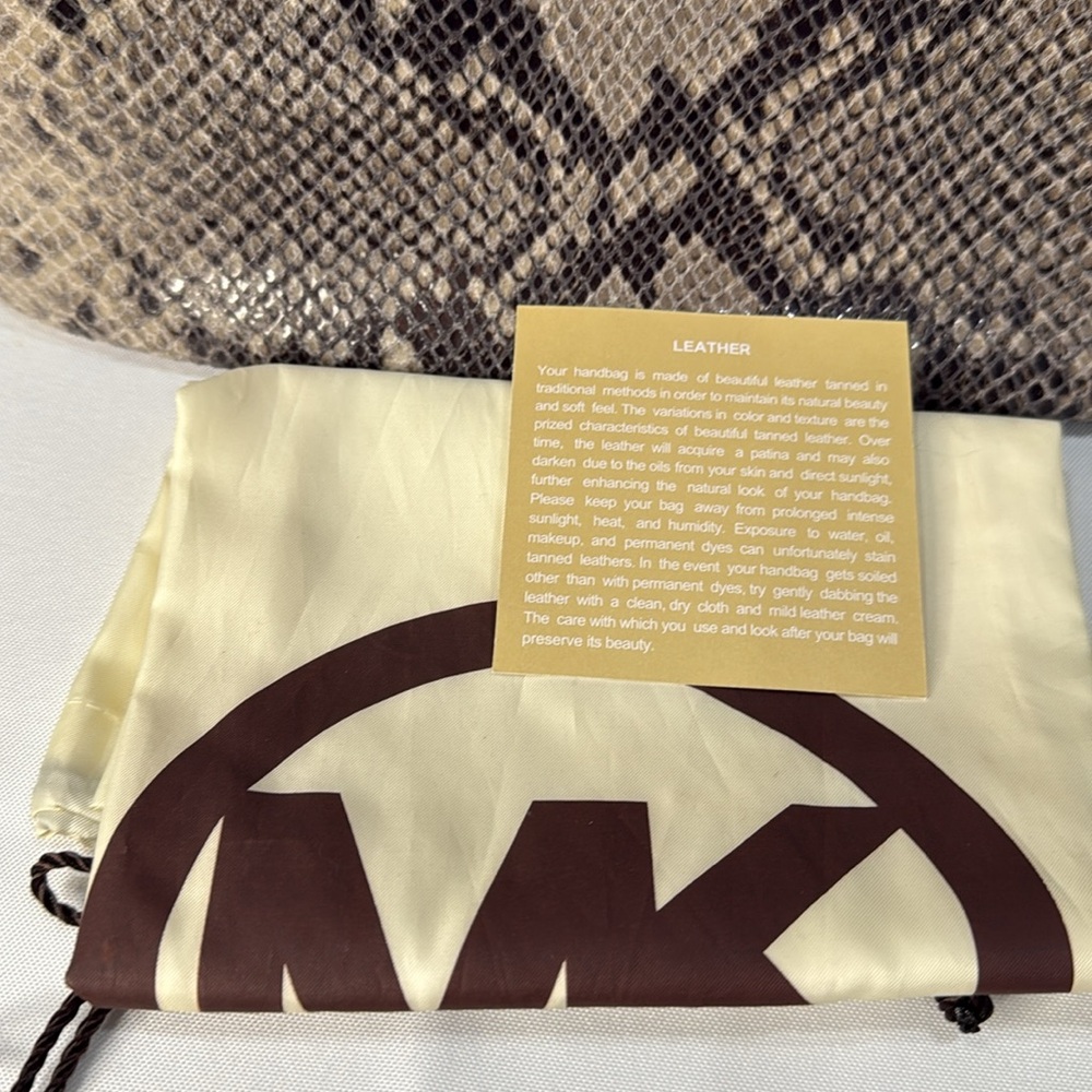 Michael Kors Lilly Chain Python Inspired Leather Jet Set Shoulder Bag-Dark Sand - Picture 10 of 10